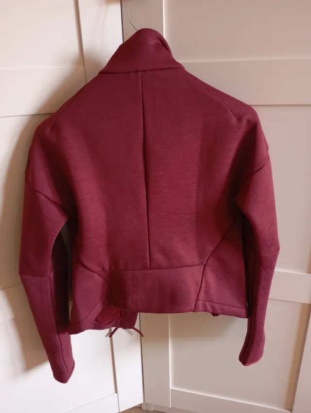 Chaqueta Adidas Burdeos