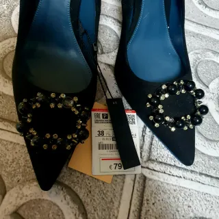 Zapatos tacón SIN ESTRENAR Zara talla 38