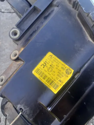 Faros  Xenon izquierdo y derecho Volkswagen Toura
