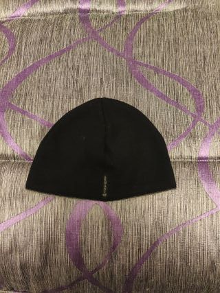 Gorro Armani Negro y Gris para niño pequeño