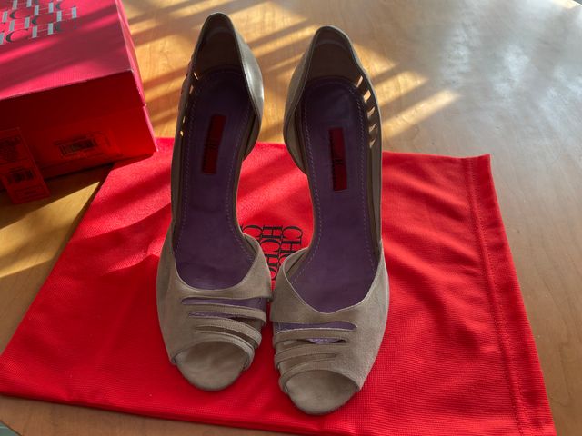 Zapatos Carolina Herrera Ante Talla 40 Beige