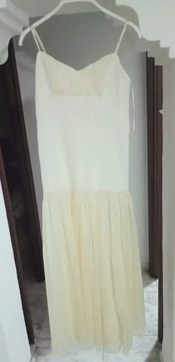 Vestido Moda Francesa de Sandro Tul Crema, T: S