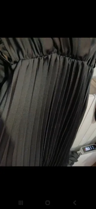 Abito nero plissettato
