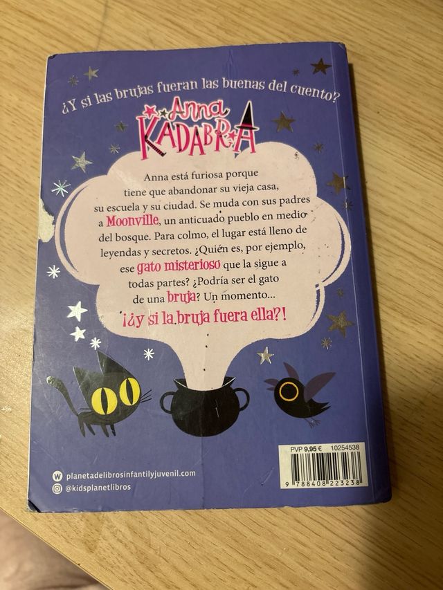 Anna Kadabra 1. El Club de la Luna Llena