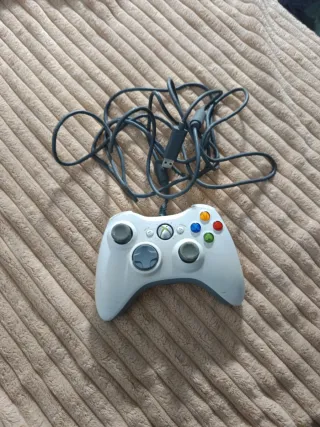 Mando Xbox 360 con cable