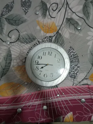 Reloj de Pared Decorativo Plateado