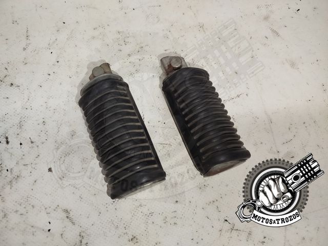 Estriberas traseras Hyosung Aquila GV 125