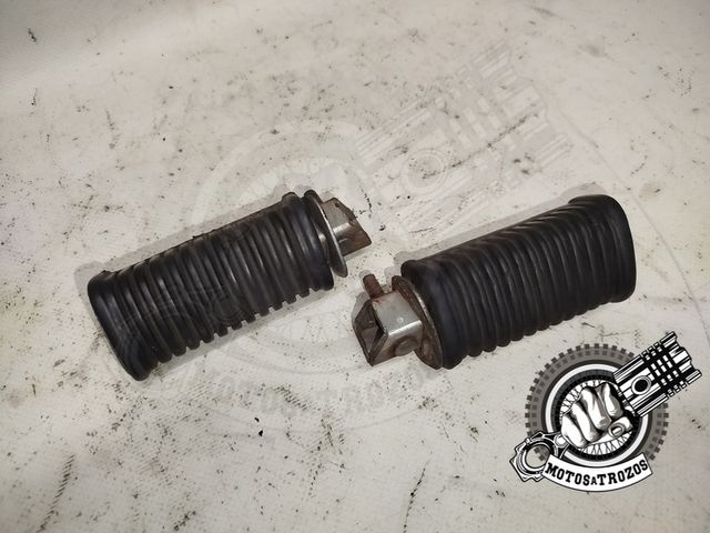 Estriberas traseras Hyosung Aquila GV 125