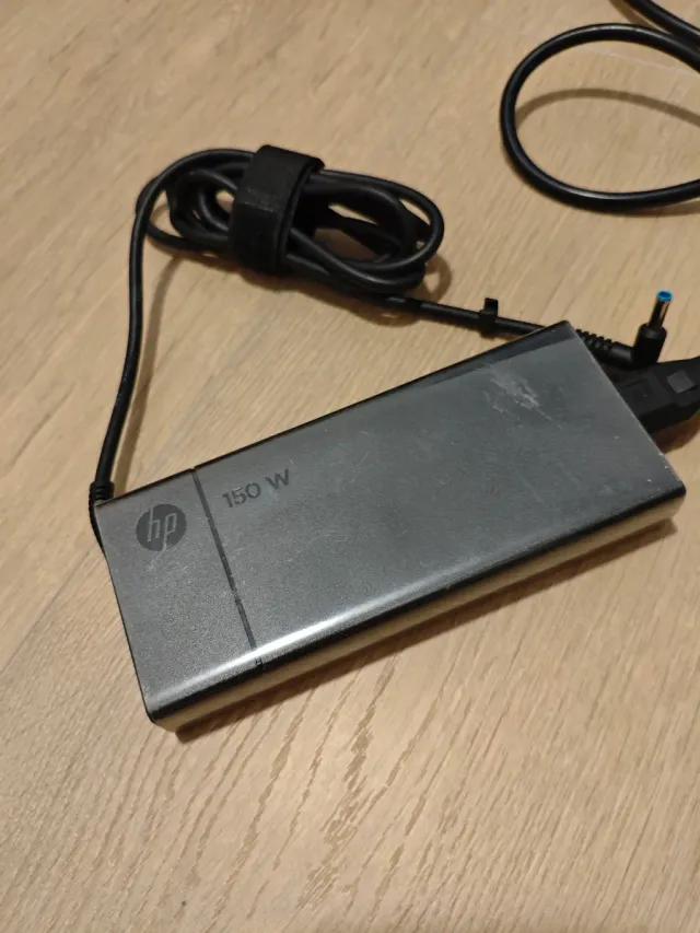 Fuente de alimentación HP ADP-150XB 150W