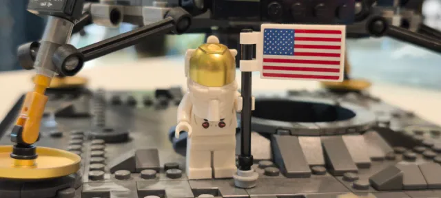 LEGO 10266 NASA Apollo 11 Lunar Lander