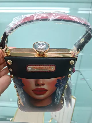 Bolso Nicole Lee Negro Multicolor