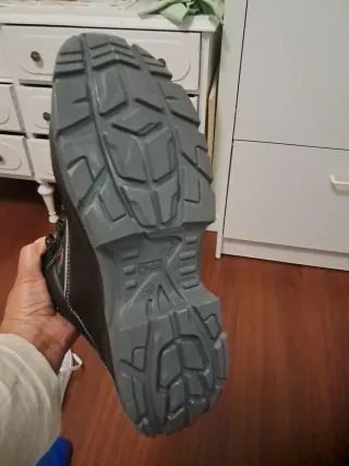 Zapatos de trabajo Opsial negros y grises