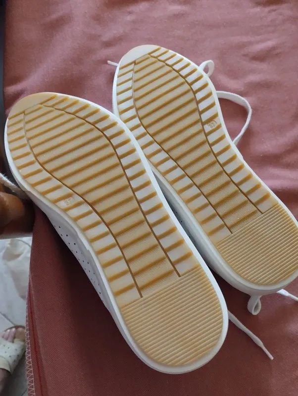 Scarpe donna bianche con lacci