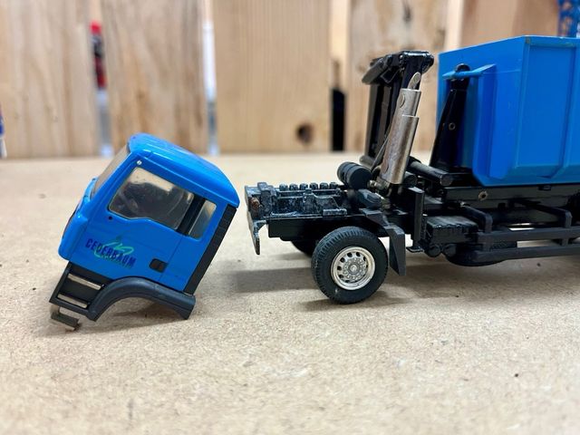 Cerco offerte Camion MAN multilift con gru