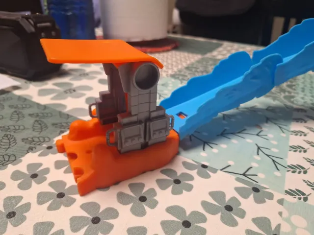 Pista Hot Wheels Gorila