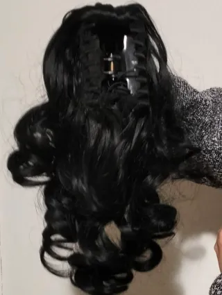 Pinza para pelo con cola rizada