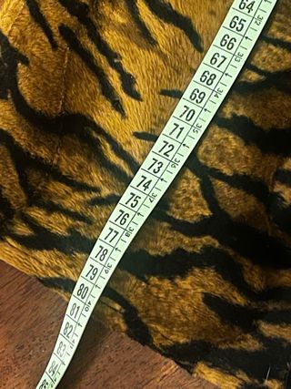 Sciarpa maculata ecopelliccia con tasche