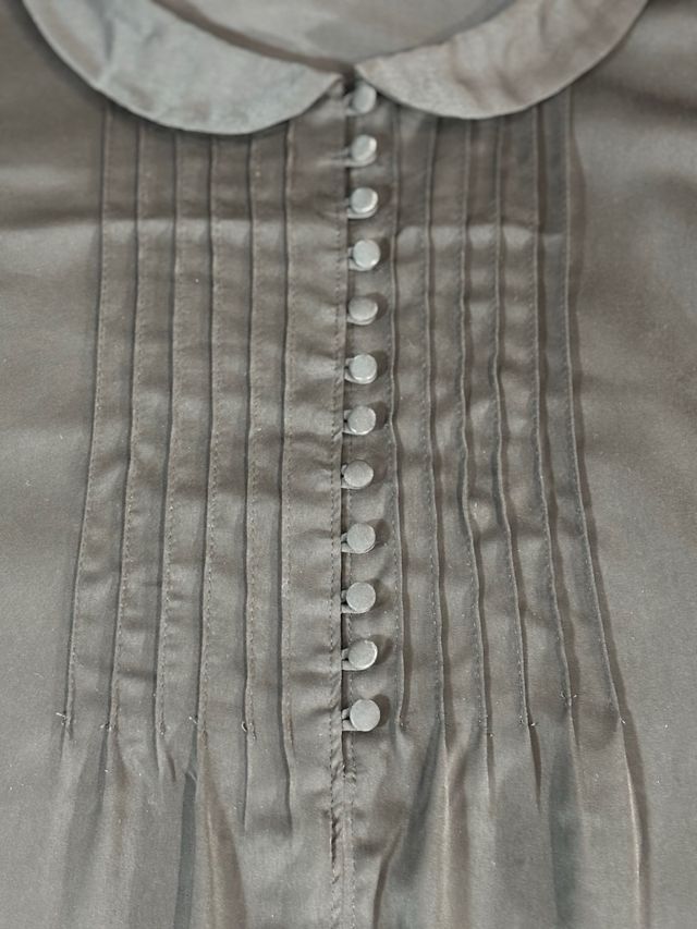 Vestido satinado cuello bebé