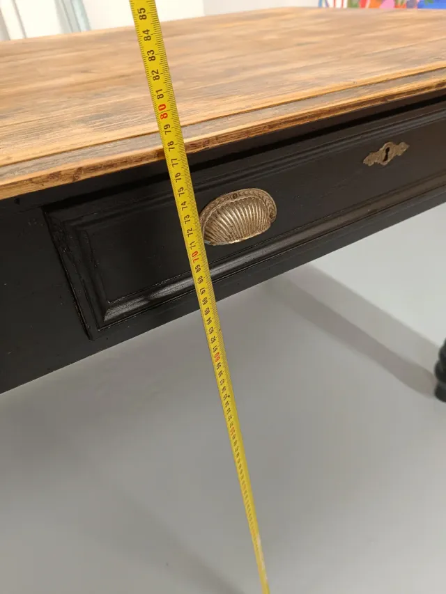 Mesa de comedor de madera vintage grande