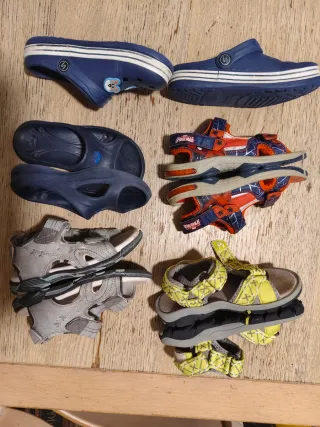 Set 5 scarpe bimbo nr. 30