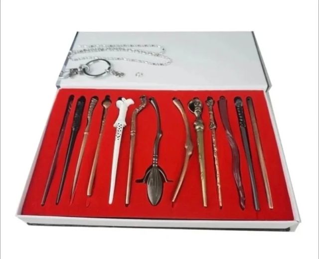 Caja Harry Potter Varitas Mágicas