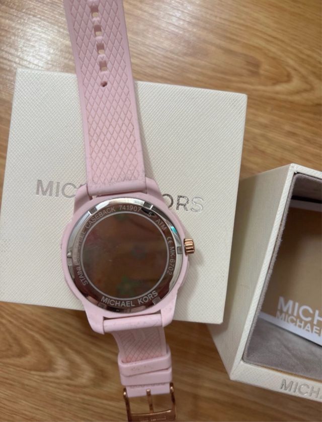 Reloj Michael Kors Rosa y Dorado