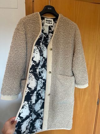 Abrigo borreguito BIMBA Y LOLA Talla S