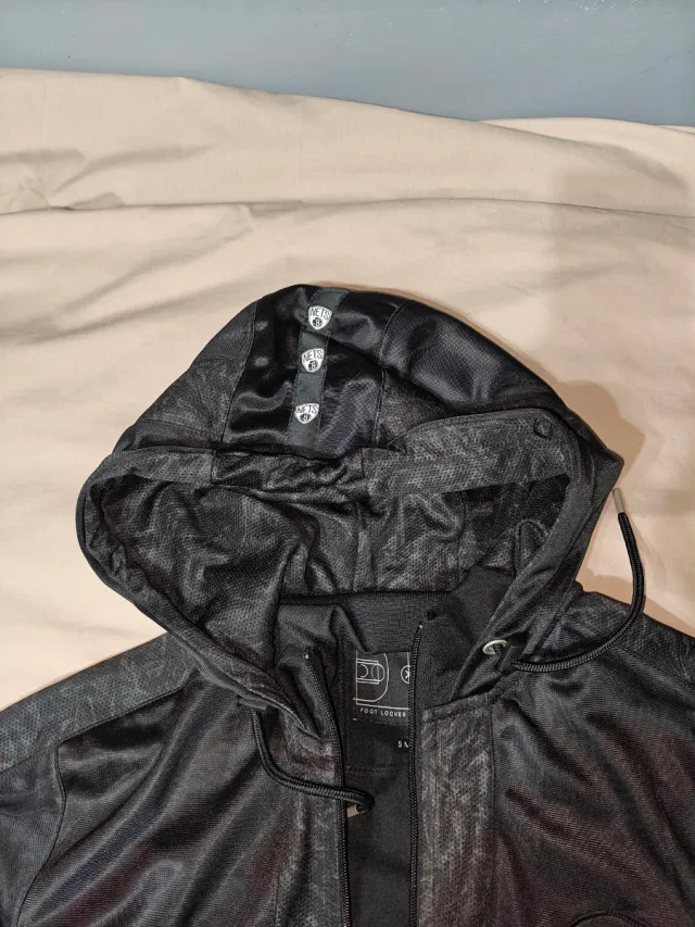 Chaqueta Brooklyn Nets NBA Negra y Gris