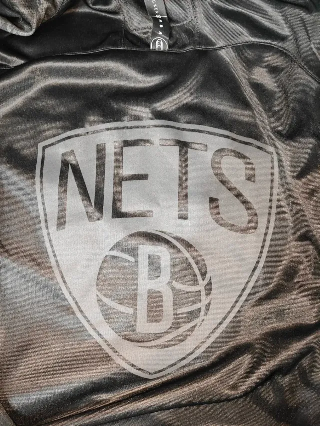 Chaqueta Brooklyn Nets NBA Negra y Gris