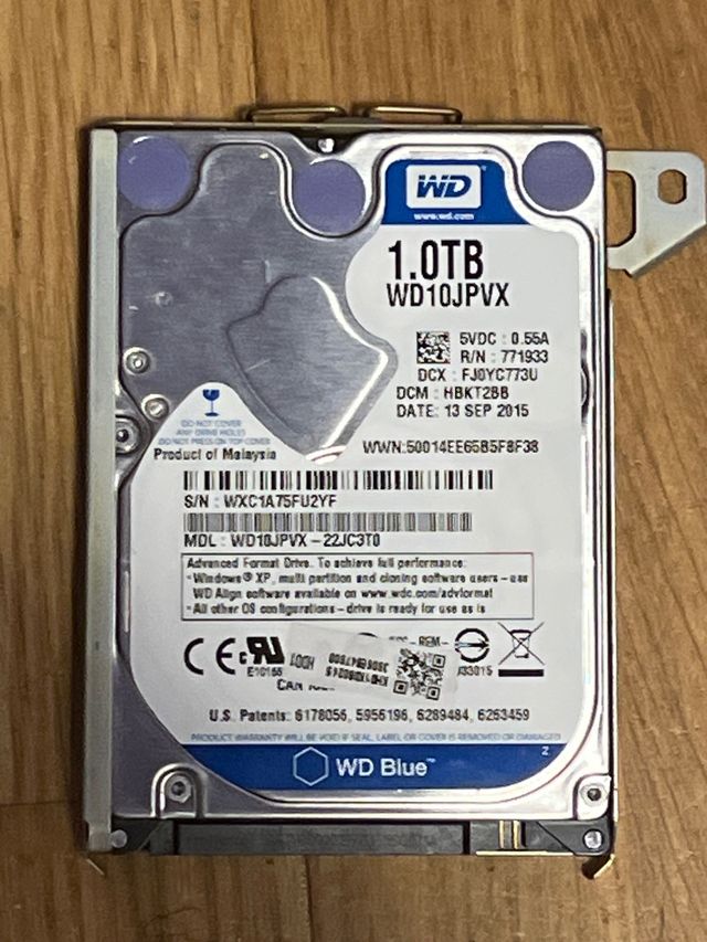 Sony PS3 1TB HDD con Soporte