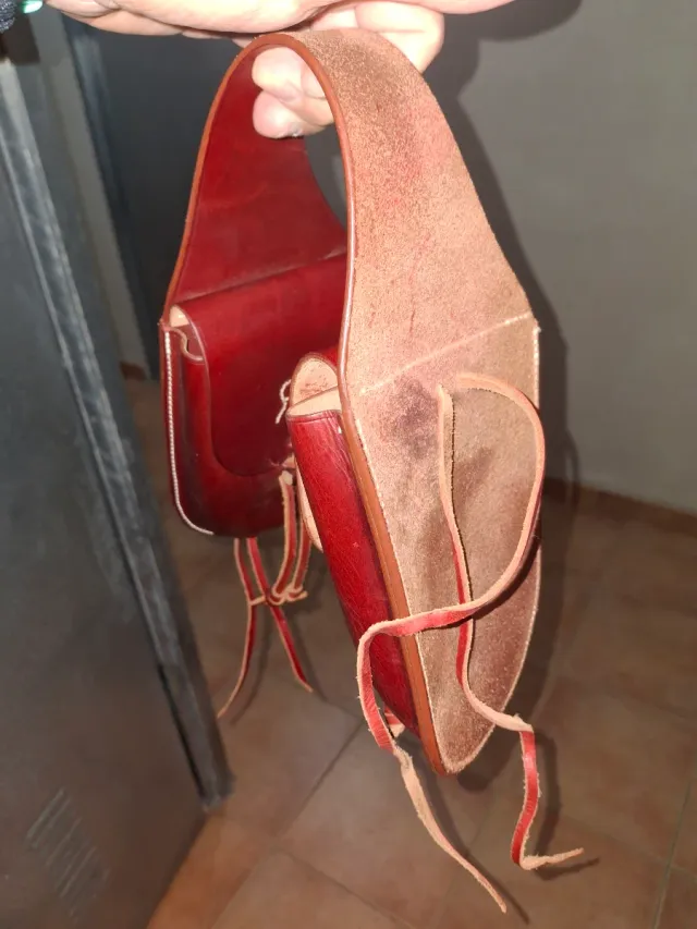 Alforjas de cuero Montura Vaquera.