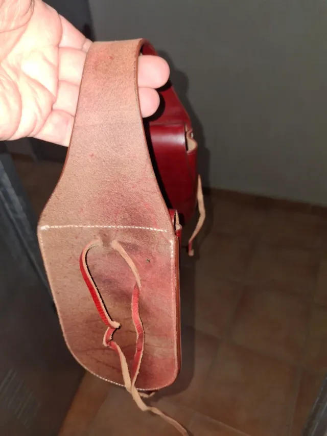 Alforjas de cuero Montura Vaquera.