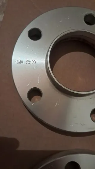 Separadores de Rueda 16MM 5x120