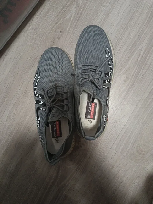 Zapatillas Beyond The Rainbow Talla 42