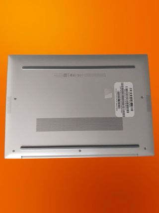 HP EliteBook 845 G11 Modelo 9M4F8AT