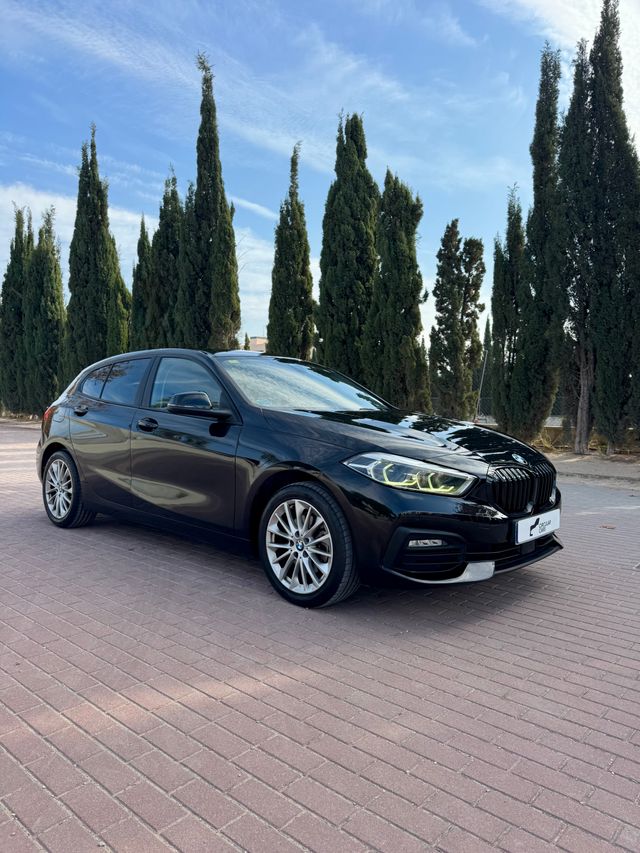 BMW Serie 1 2020 56500 km
