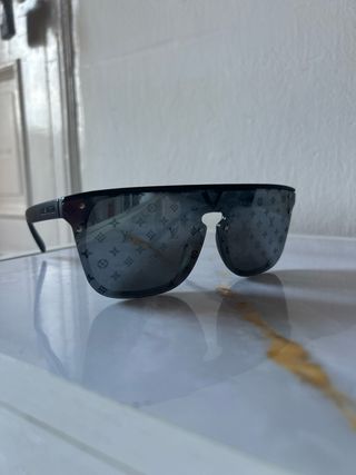 Gafas de Sol Louis Vuitton Waimea Negras/Grises