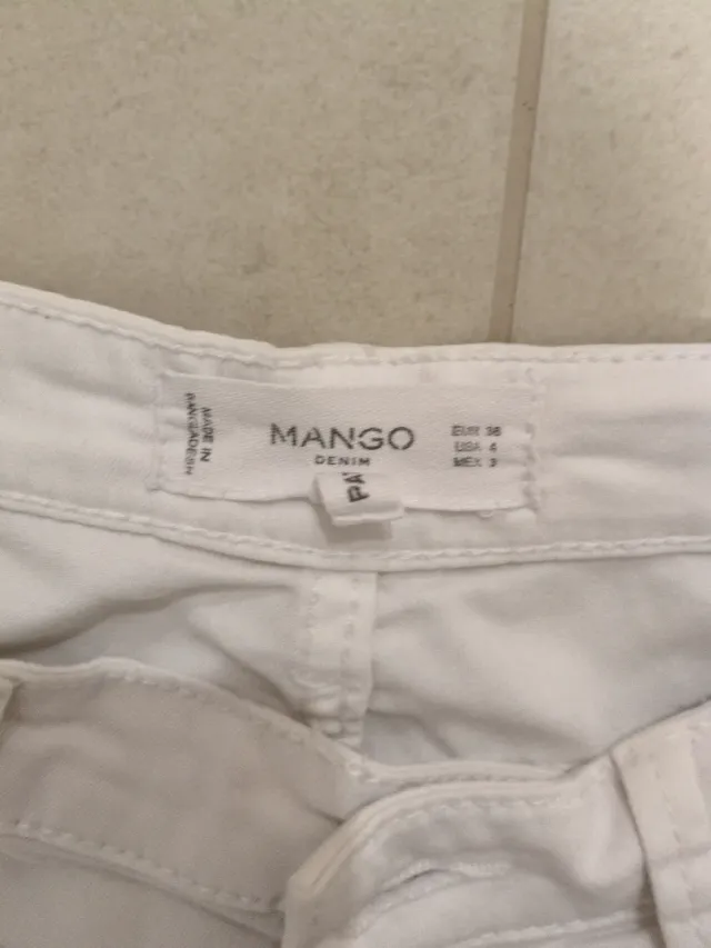 Pantalón pitillo blanco Mango Talla 38