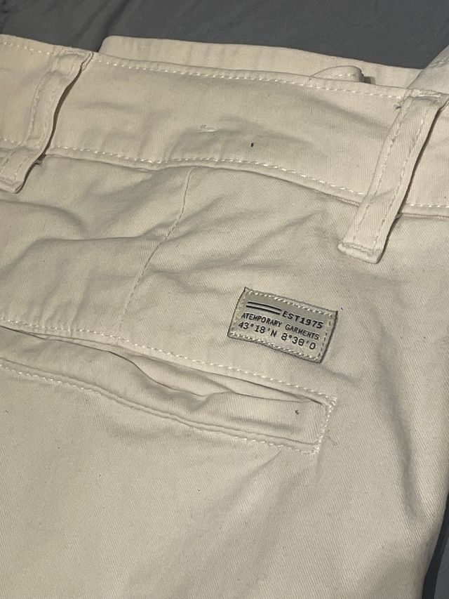 Pantalón beige