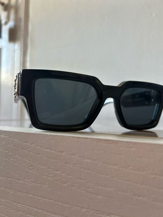 Gafas de sol Louis Vuitton negras