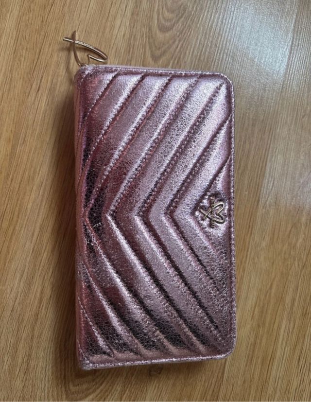 Cartera Victoria's Secret Rosa Metálico Chevron