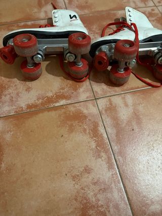Patines blancos 4 ruedas talla 35