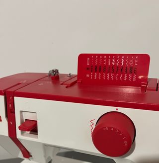 Máquina de coser Alfa Practik 9