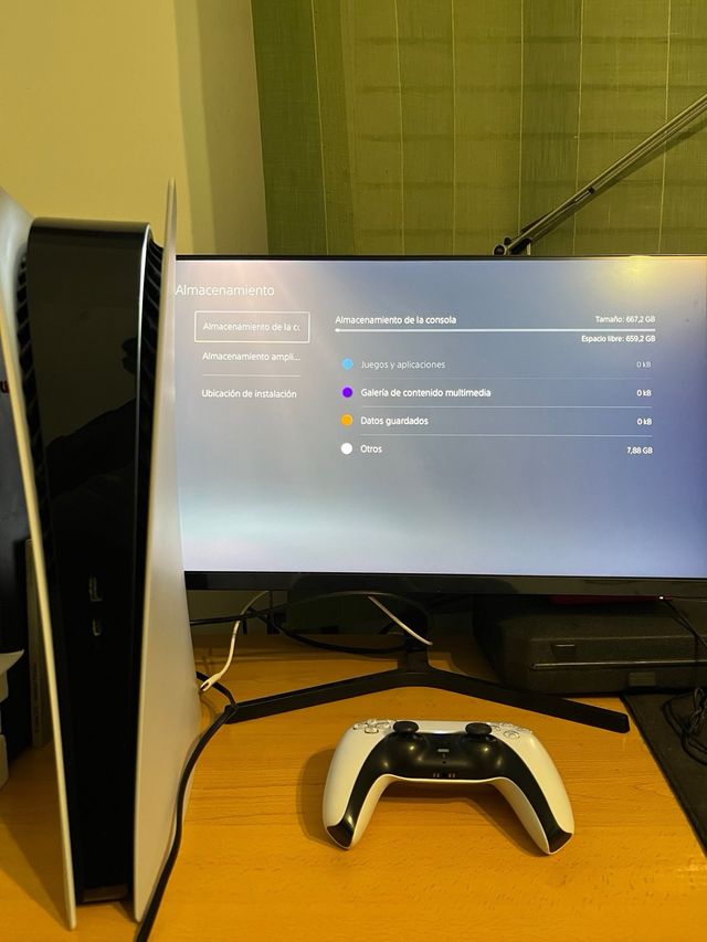 PlayStation 5 (PS5) 825GB + Mando DualSense