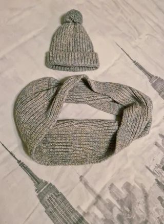 Conjunto EASY WEAR Gorro y Bufanda