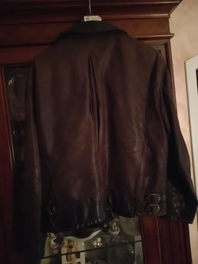 Giubbotto in pelle marrone