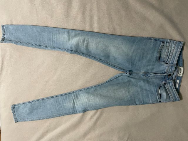 Pantalones vaqueros azules