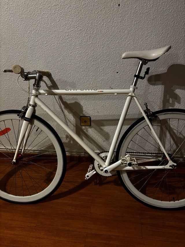 Bicicleta Fixie Chroma Blanca