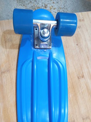 Monopatín azul niño Impecable.  Muy poco uso