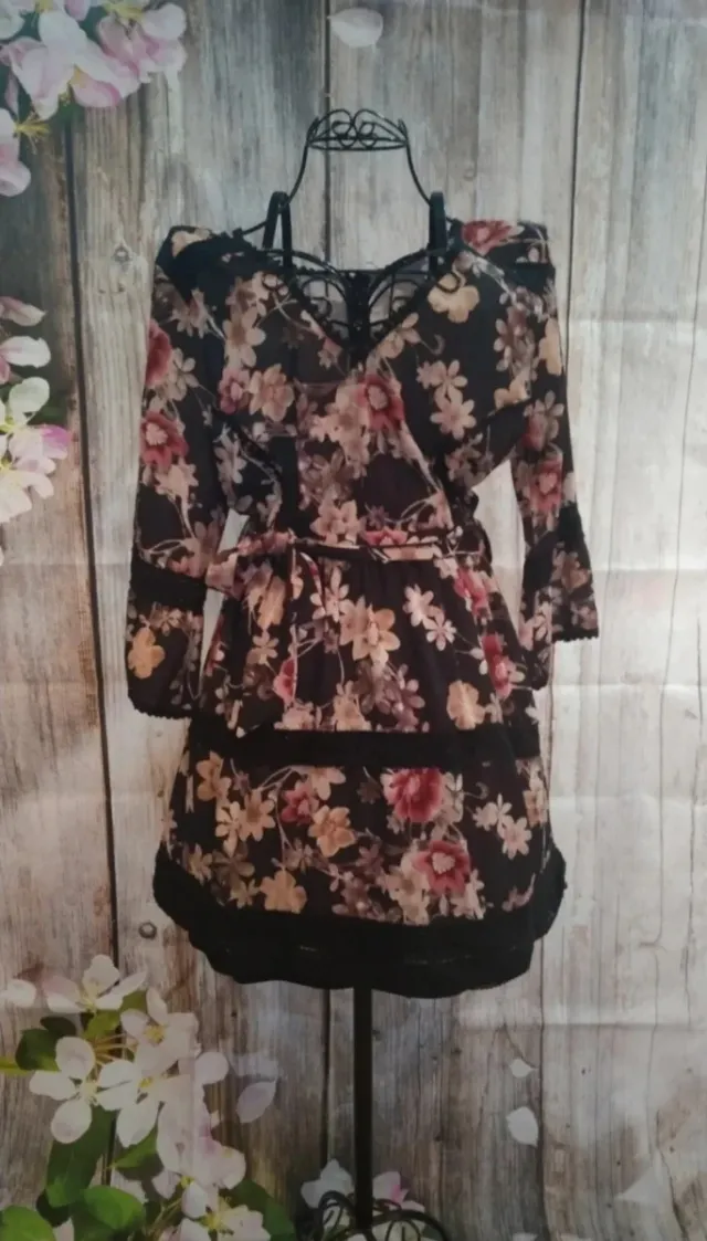 Vestido floral Laura Jiménez nuevo